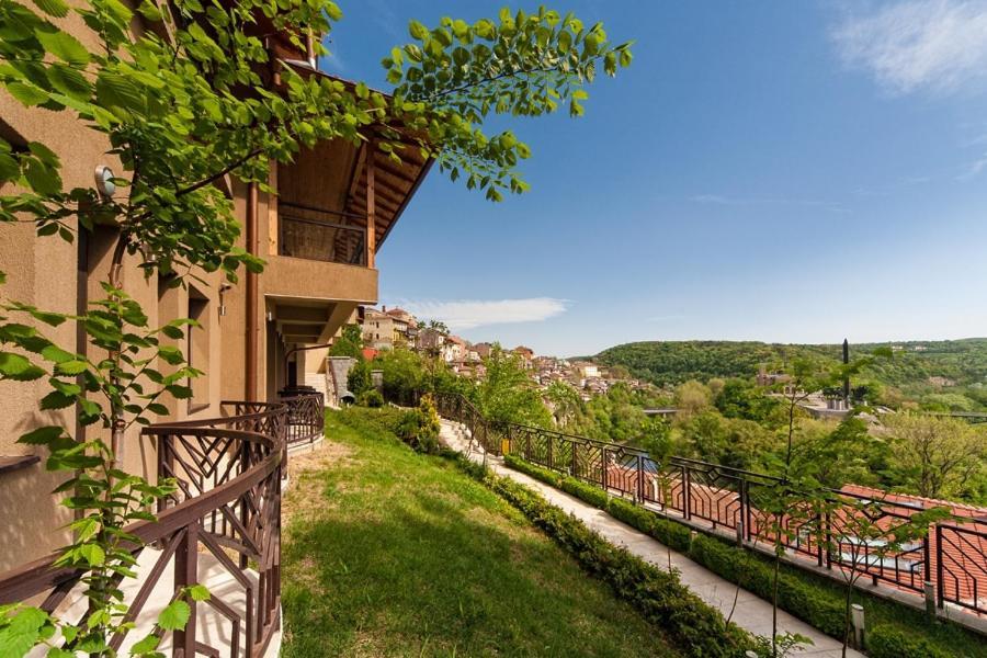 Hotel Panorama Veliko Turnovo Bagian luar foto